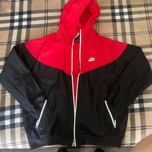 Nike, WindBreaker, Size Med, - Picture 1 of 2